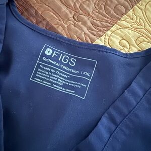 FIGS Navy Blue Scrub Top XXL